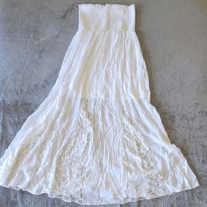 NWOT VENUS White Lace Tube Dress